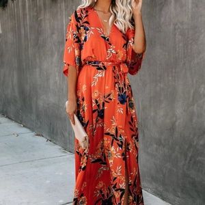 Kimono maxi dress with slit and flowy sleeves